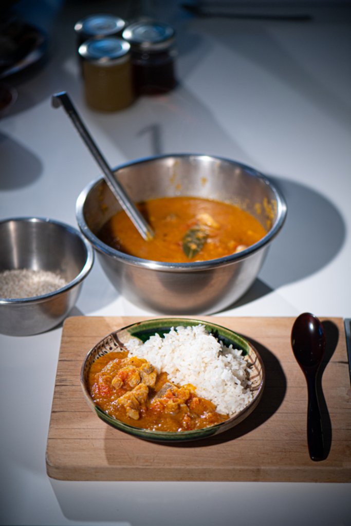 Photo de la recette de porc au curry japonais avec du riz