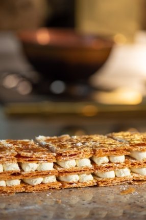 Photo d'un mille-feuille à la crème légère vanille